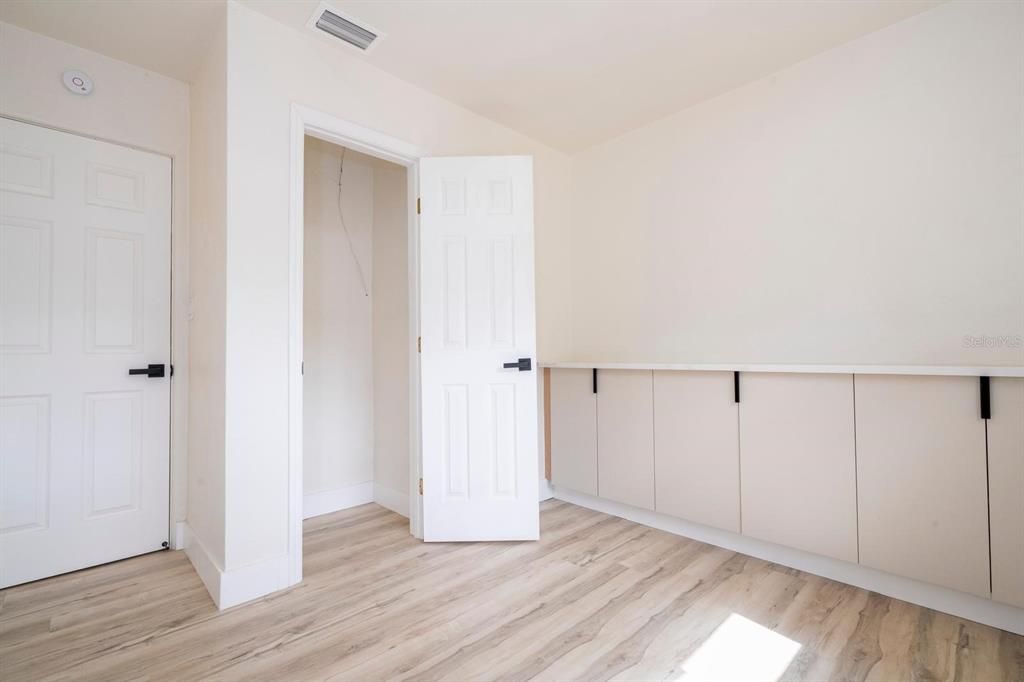 En Renta: $2,400 (3 camas, 2 baños, 1288 Pies cuadrados)