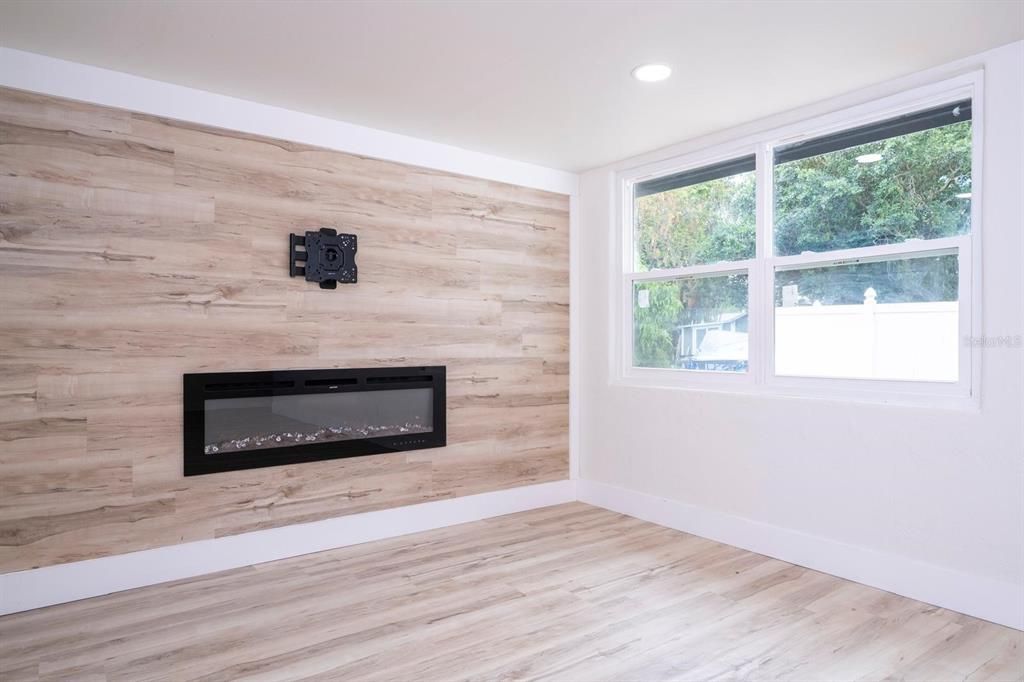 En Renta: $2,400 (3 camas, 2 baños, 1288 Pies cuadrados)