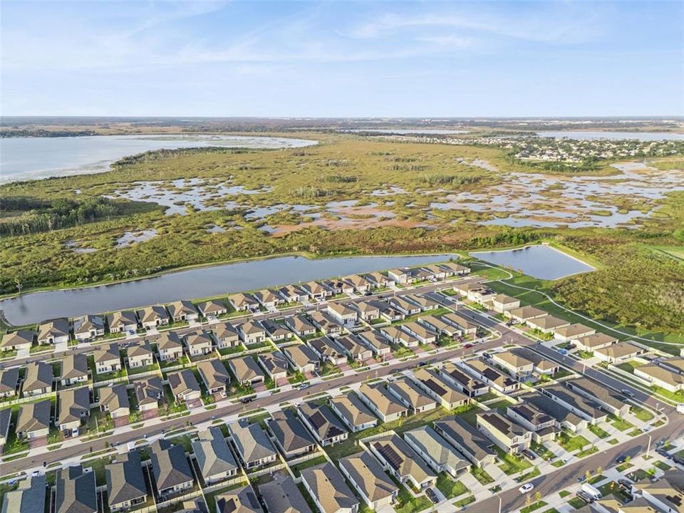 For Sale: $314,999 (4 beds, 2 baths, 1687 Square Feet)