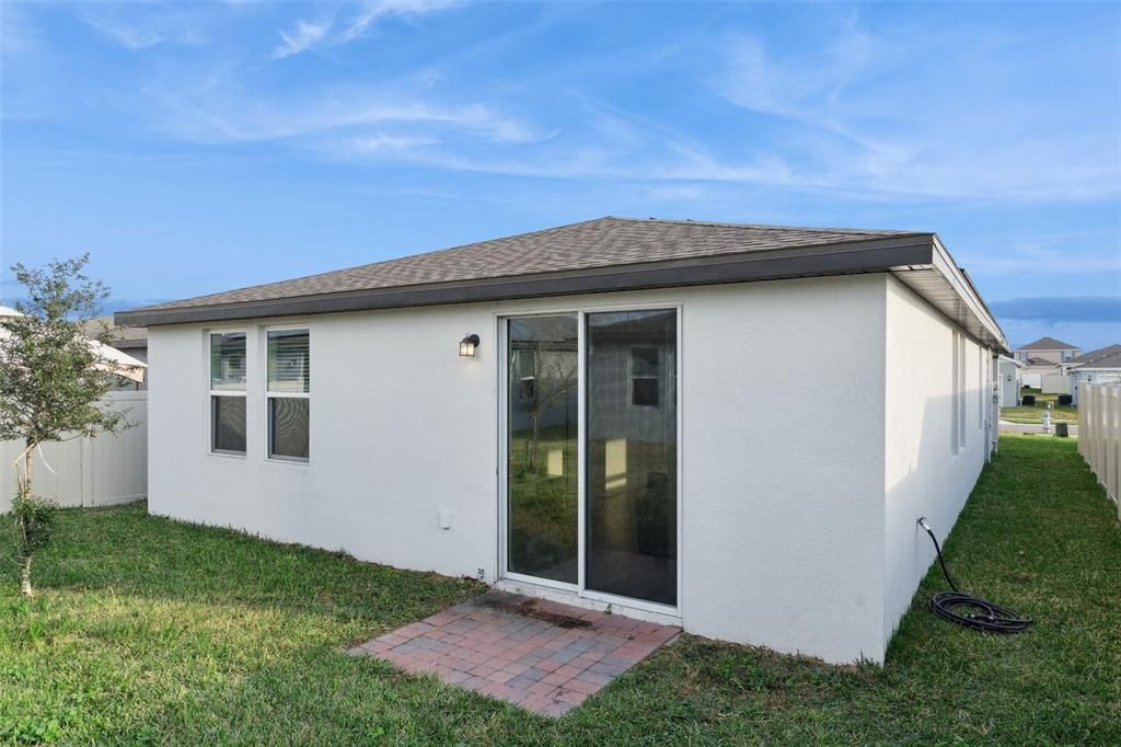 For Sale: $314,999 (4 beds, 2 baths, 1687 Square Feet)