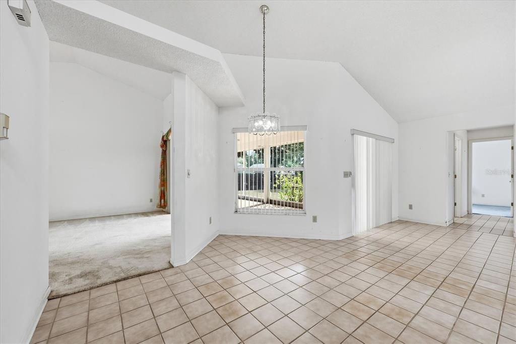 En Venta: $349,777 (3 camas, 2 baños, 1786 Pies cuadrados)