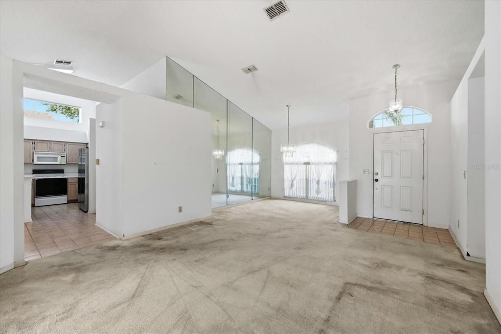 En Venta: $349,777 (3 camas, 2 baños, 1786 Pies cuadrados)