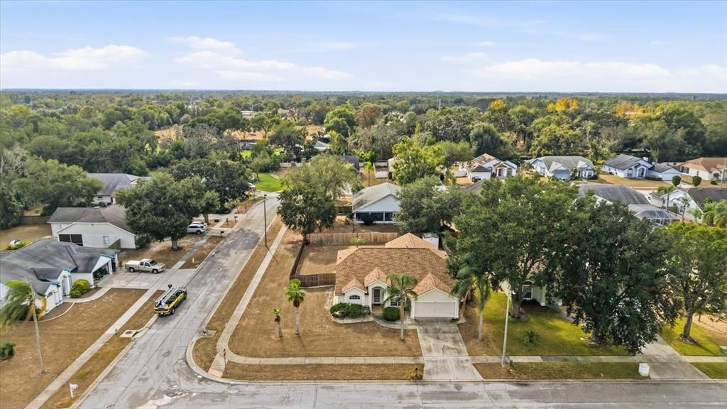 En Venta: $349,777 (3 camas, 2 baños, 1786 Pies cuadrados)