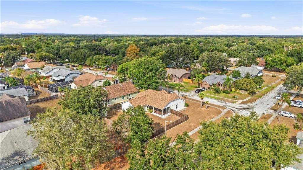 En Venta: $349,777 (3 camas, 2 baños, 1786 Pies cuadrados)