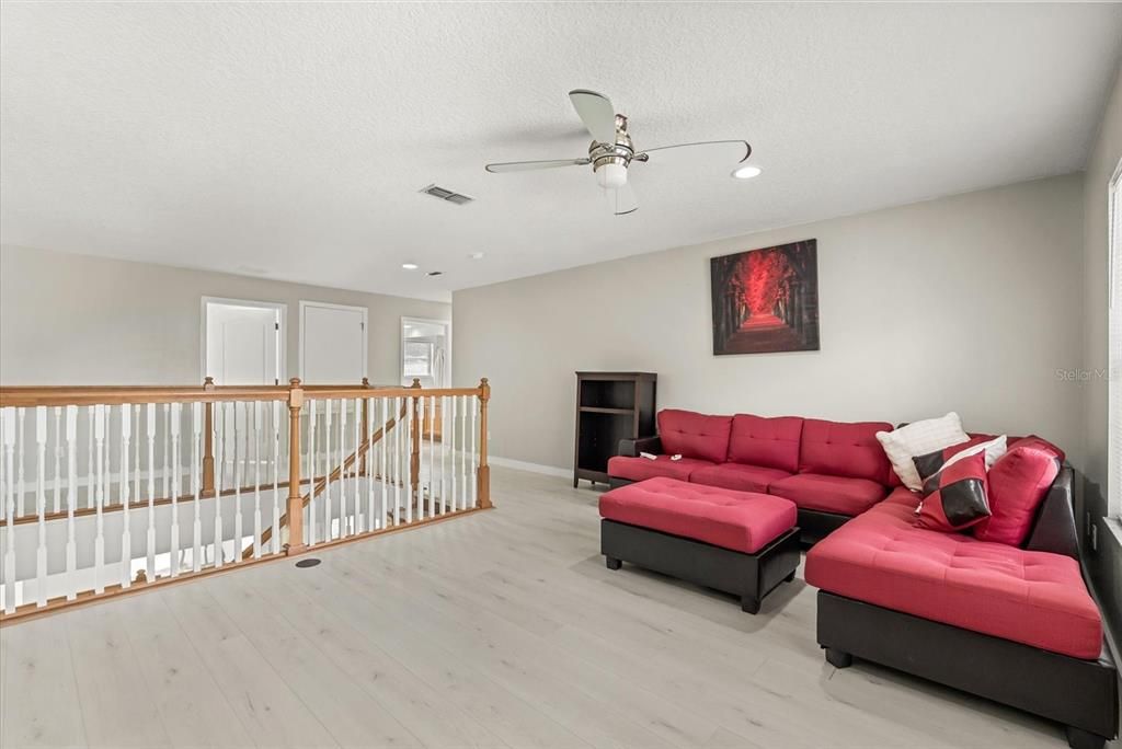 For Rent: $4,500 (6 beds, 4 baths, 4767 Square Feet)