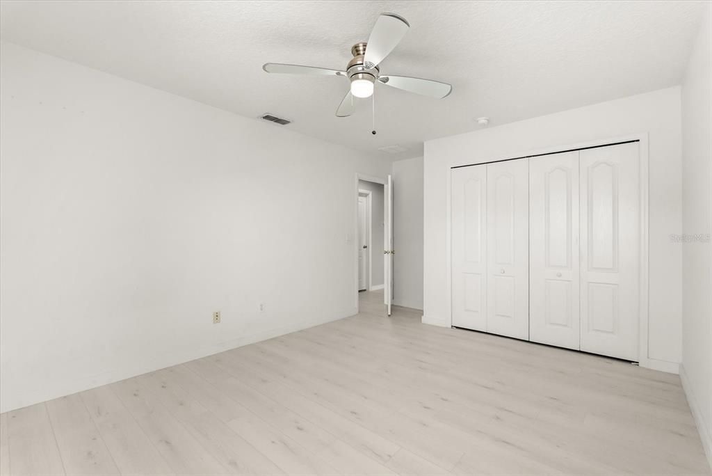 For Rent: $4,500 (6 beds, 4 baths, 4767 Square Feet)