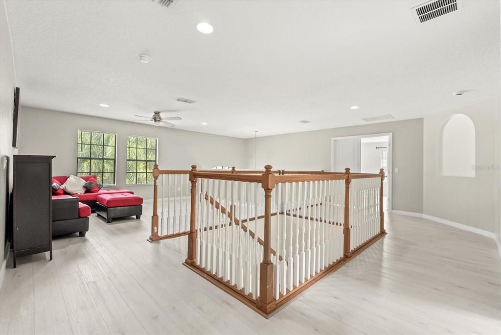 For Rent: $4,500 (6 beds, 4 baths, 4767 Square Feet)