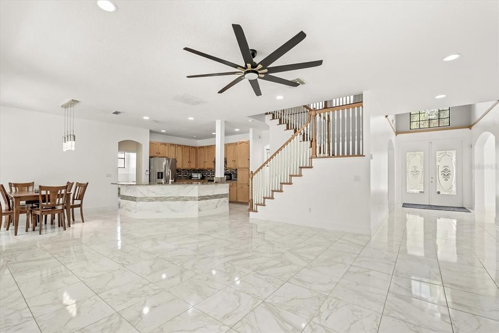 For Rent: $4,500 (6 beds, 4 baths, 4767 Square Feet)