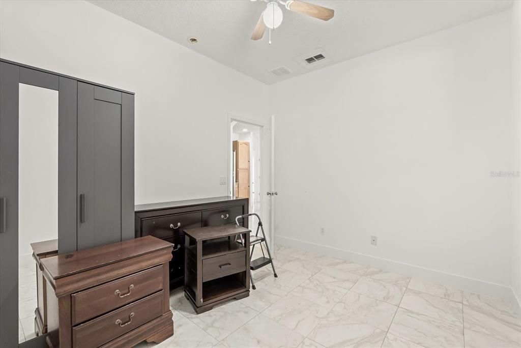 For Rent: $4,500 (6 beds, 4 baths, 4767 Square Feet)