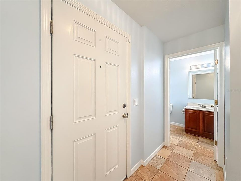 For Rent: $1,995 (3 beds, 2 baths, 1750 Square Feet)