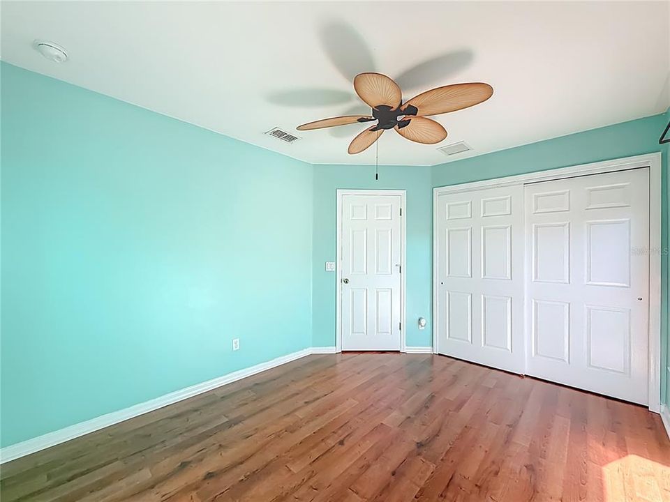 For Rent: $1,995 (3 beds, 2 baths, 1750 Square Feet)