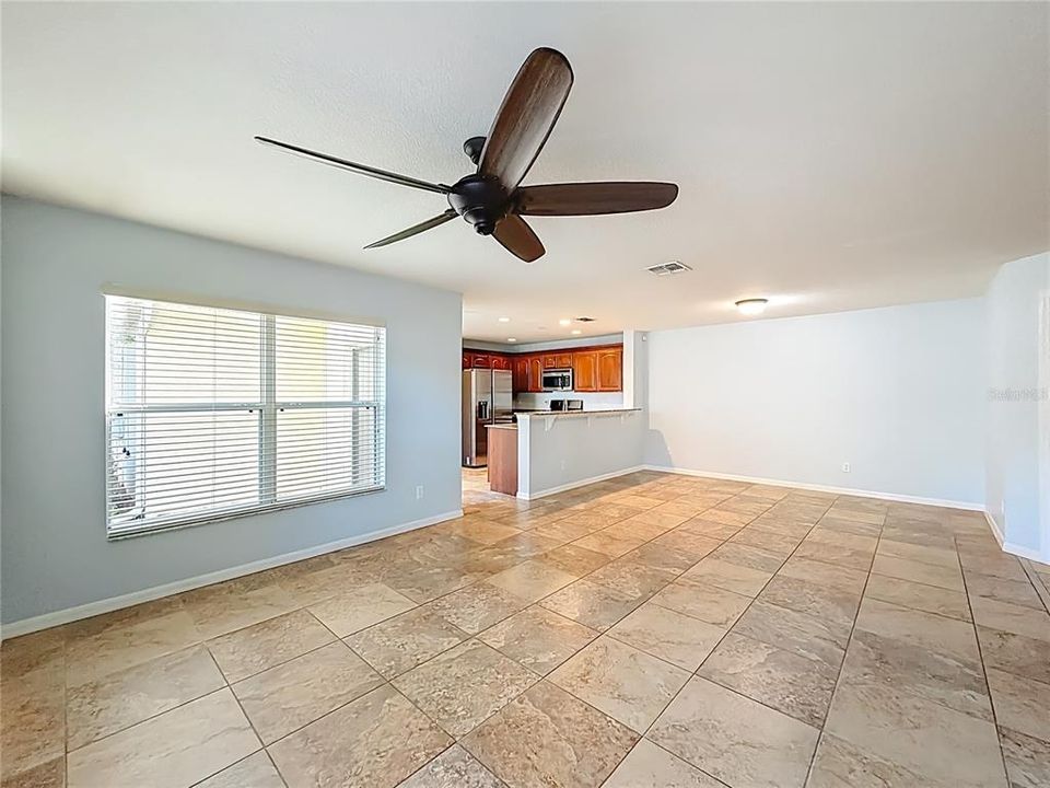 For Rent: $1,995 (3 beds, 2 baths, 1750 Square Feet)