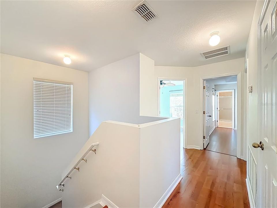 For Rent: $1,995 (3 beds, 2 baths, 1750 Square Feet)