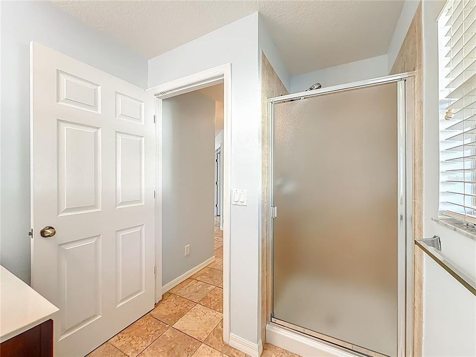 For Rent: $1,995 (3 beds, 2 baths, 1750 Square Feet)