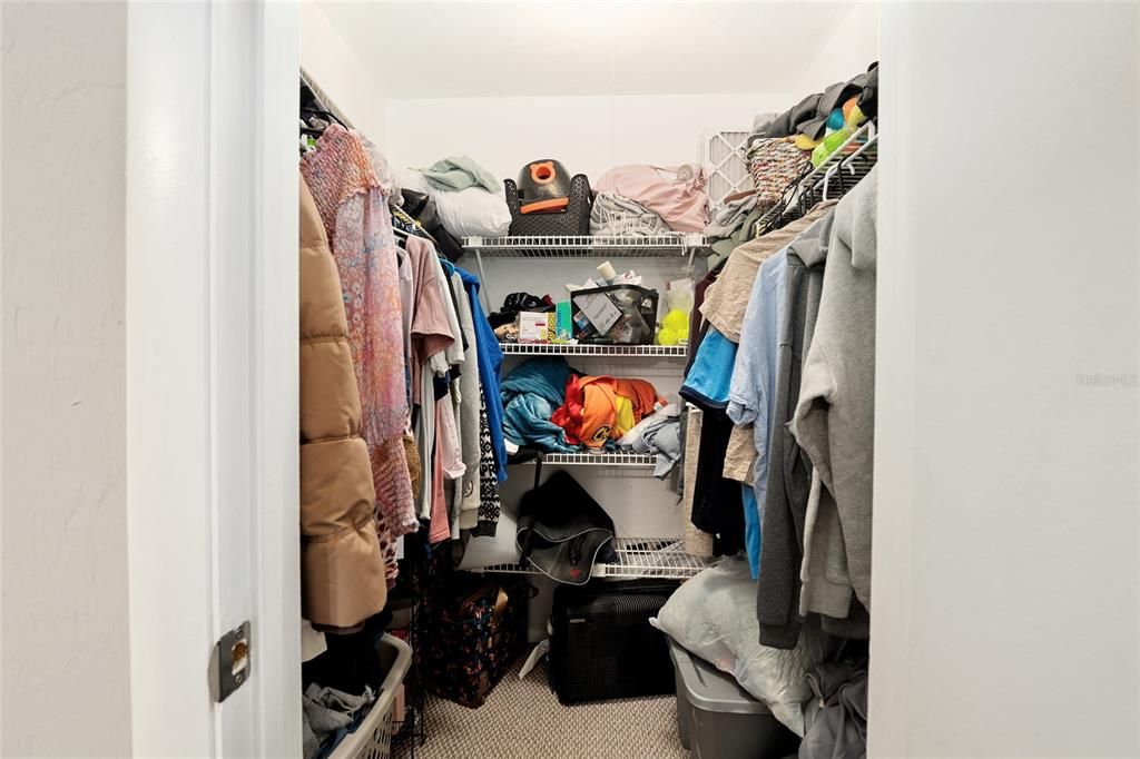 For Sale: $129,900 (1 beds, 1 baths, 576 Square Feet)