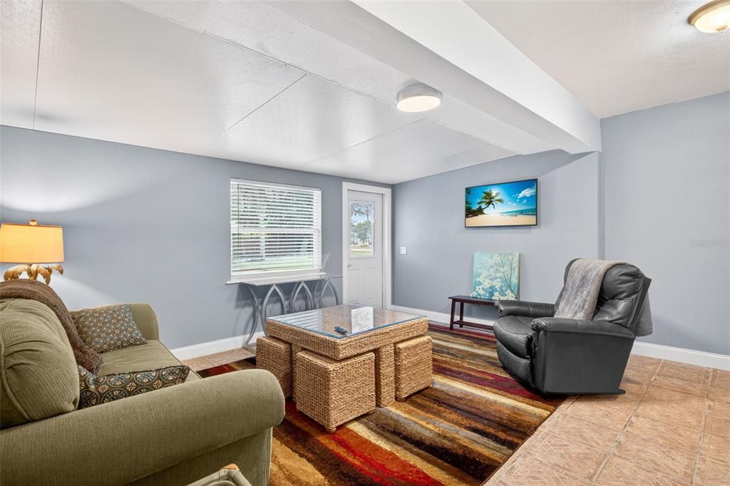 For Sale: $365,000 (4 beds, 3 baths, 1734 Square Feet)