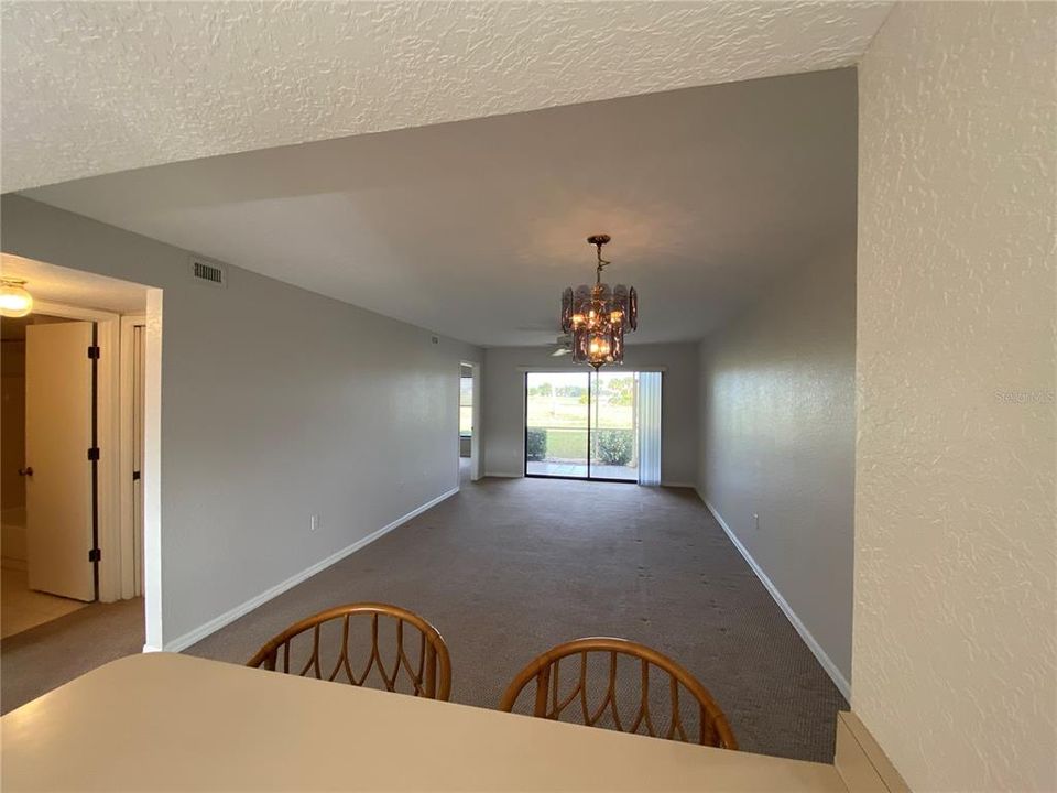 For Rent: $1,295 (2 beds, 2 baths, 1017 Square Feet)