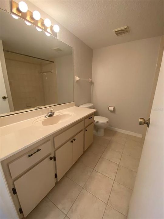 For Rent: $1,295 (2 beds, 2 baths, 1017 Square Feet)