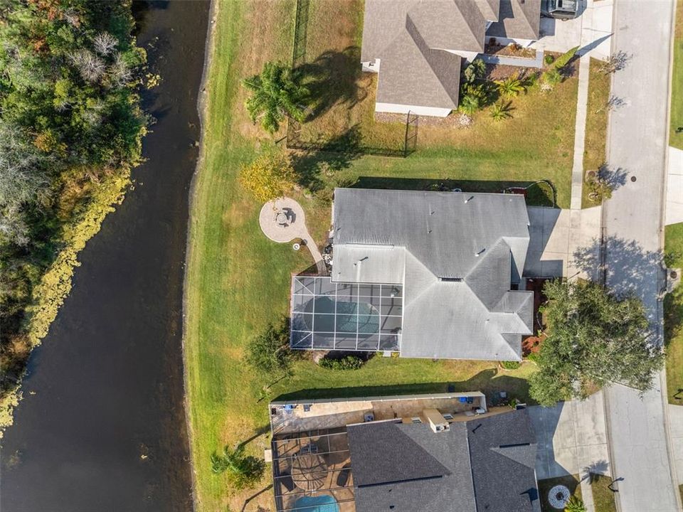 For Sale: $560,000 (4 beds, 3 baths, 2112 Square Feet)