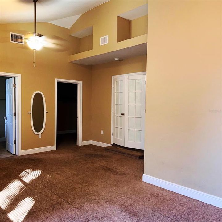 出租: $2,500 (3 贝兹, 2 浴室, 1738 平方英尺)