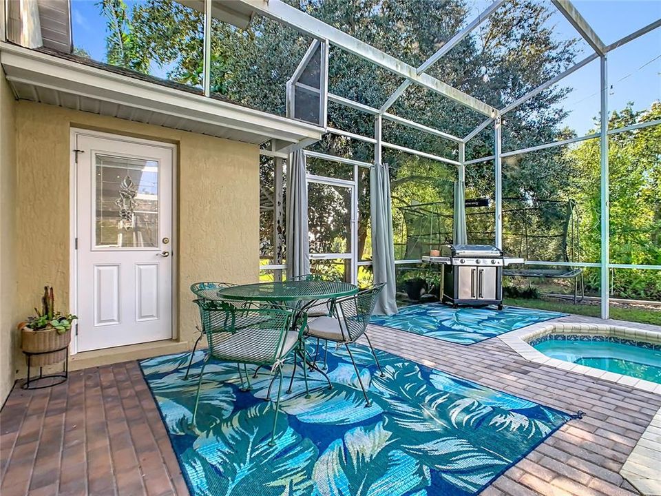 For Sale: $425,000 (3 beds, 2 baths, 2378 Square Feet)