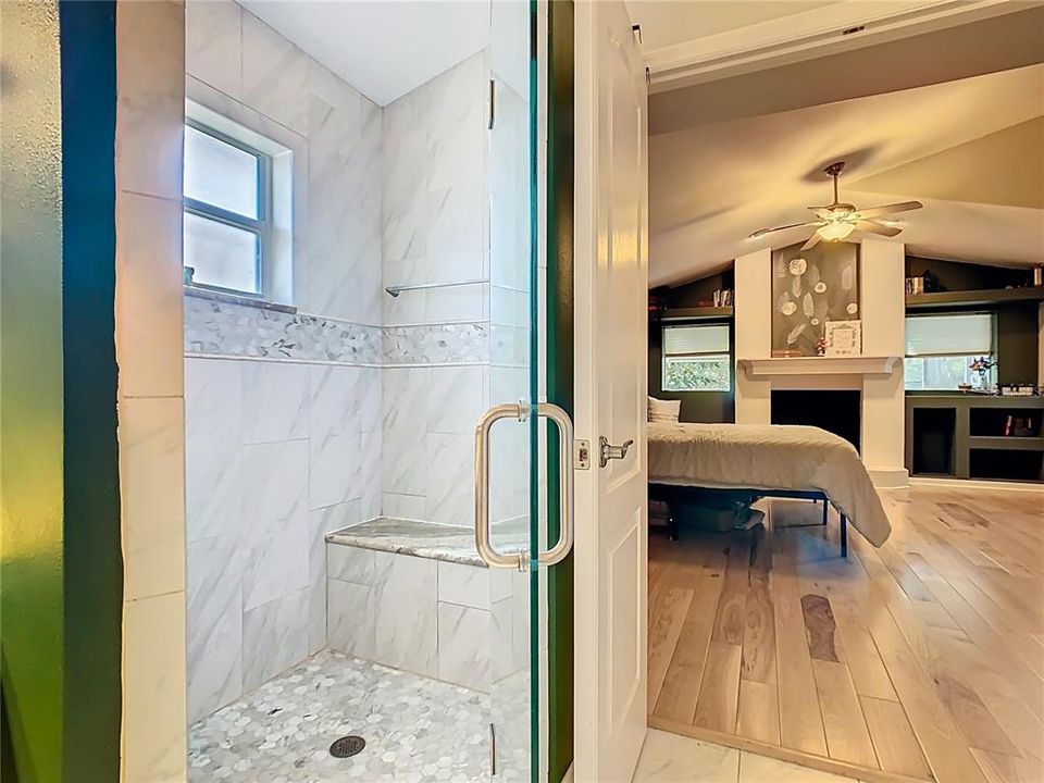 For Sale: $425,000 (3 beds, 2 baths, 2378 Square Feet)