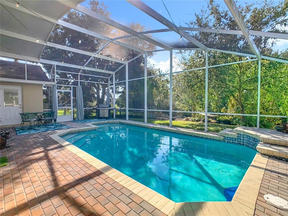 For Sale: $425,000 (3 beds, 2 baths, 2378 Square Feet)