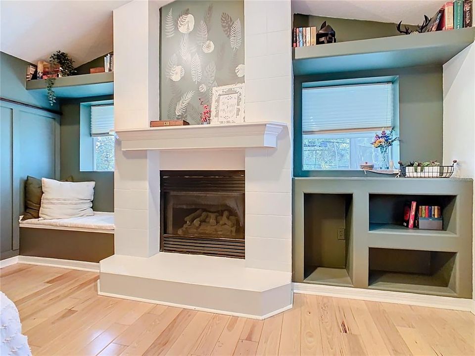 For Sale: $425,000 (3 beds, 2 baths, 2378 Square Feet)