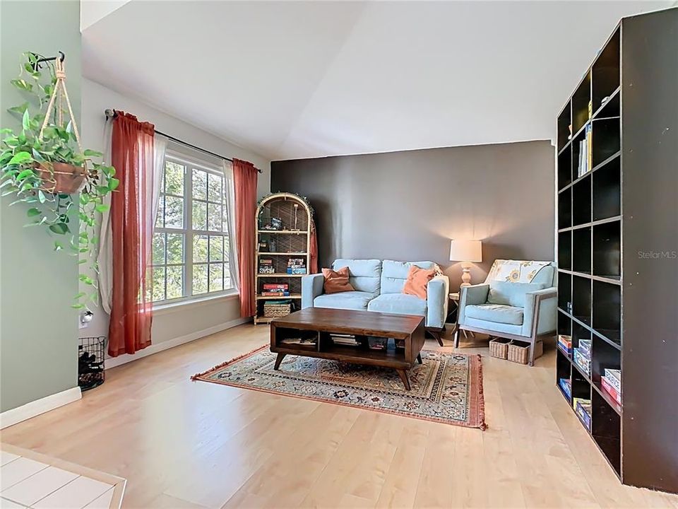 For Sale: $425,000 (3 beds, 2 baths, 2378 Square Feet)