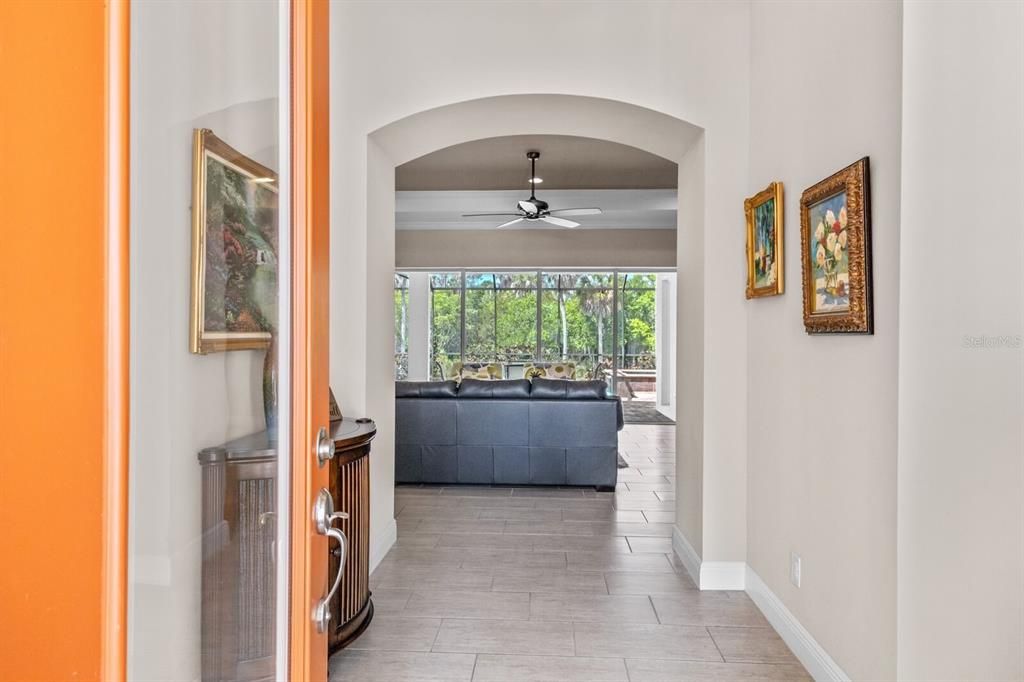 For Sale: $830,000 (3 beds, 3 baths, 2774 Square Feet)