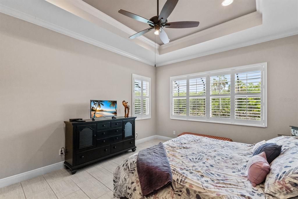 For Sale: $830,000 (3 beds, 3 baths, 2774 Square Feet)