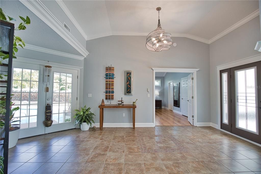 На продажу: $719,000 (4 спален, 3 ванн, 2473 Квадратных фут)