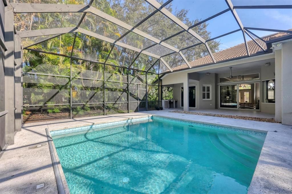 En Venta: $650,000 (4 camas, 3 baños, 2557 Pies cuadrados)