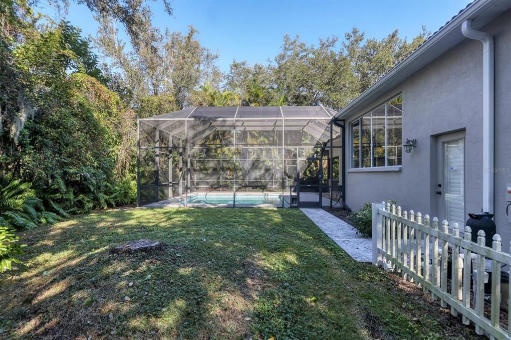 En Venta: $650,000 (4 camas, 3 baños, 2557 Pies cuadrados)