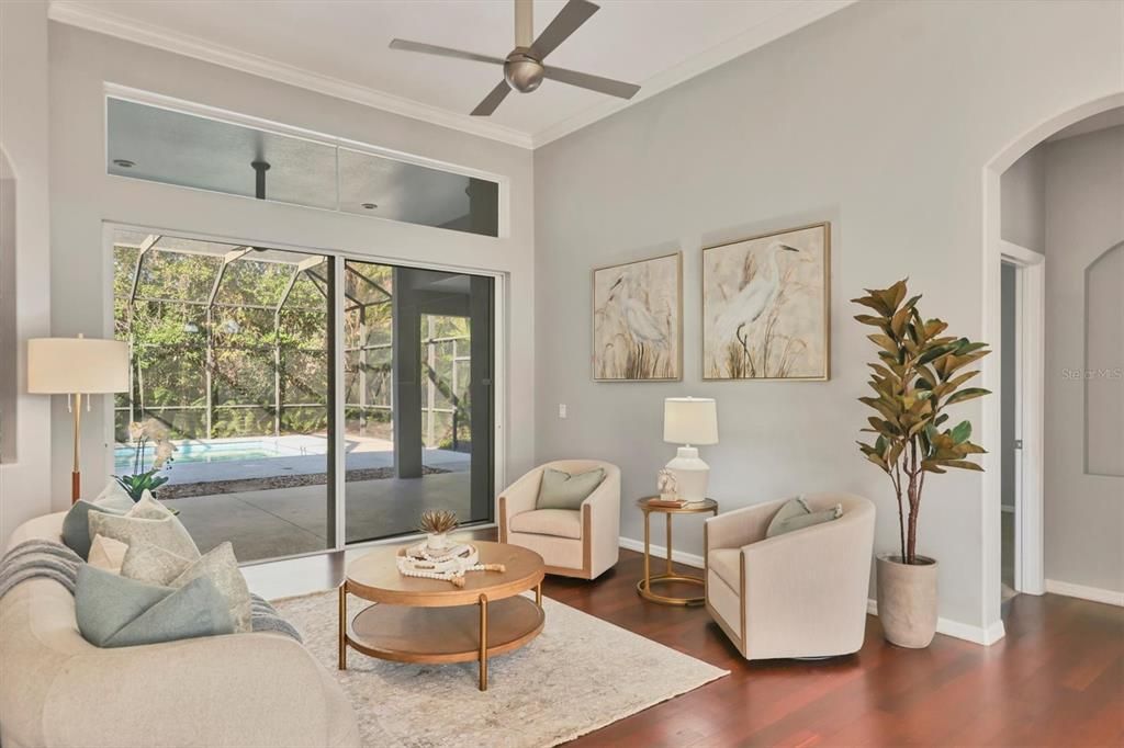 En Venta: $650,000 (4 camas, 3 baños, 2557 Pies cuadrados)