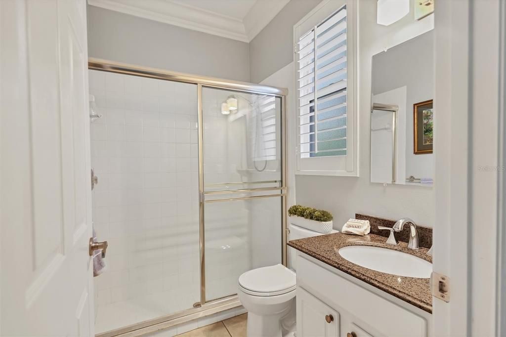 En Venta: $650,000 (4 camas, 3 baños, 2557 Pies cuadrados)