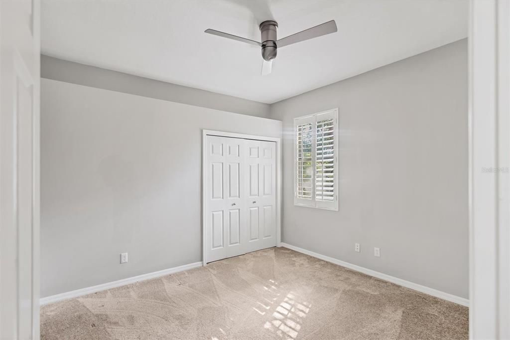 En Venta: $650,000 (4 camas, 3 baños, 2557 Pies cuadrados)