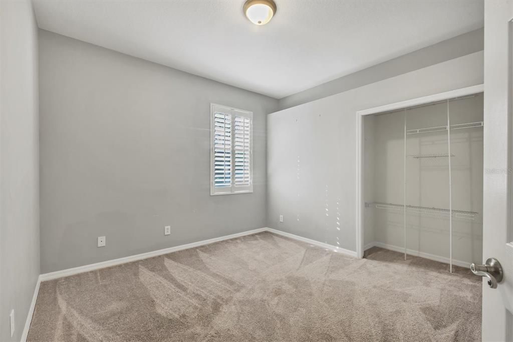 En Venta: $650,000 (4 camas, 3 baños, 2557 Pies cuadrados)