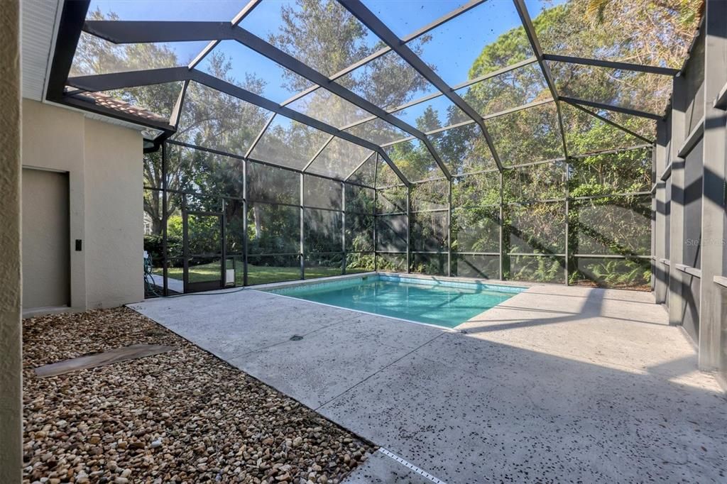 En Venta: $650,000 (4 camas, 3 baños, 2557 Pies cuadrados)