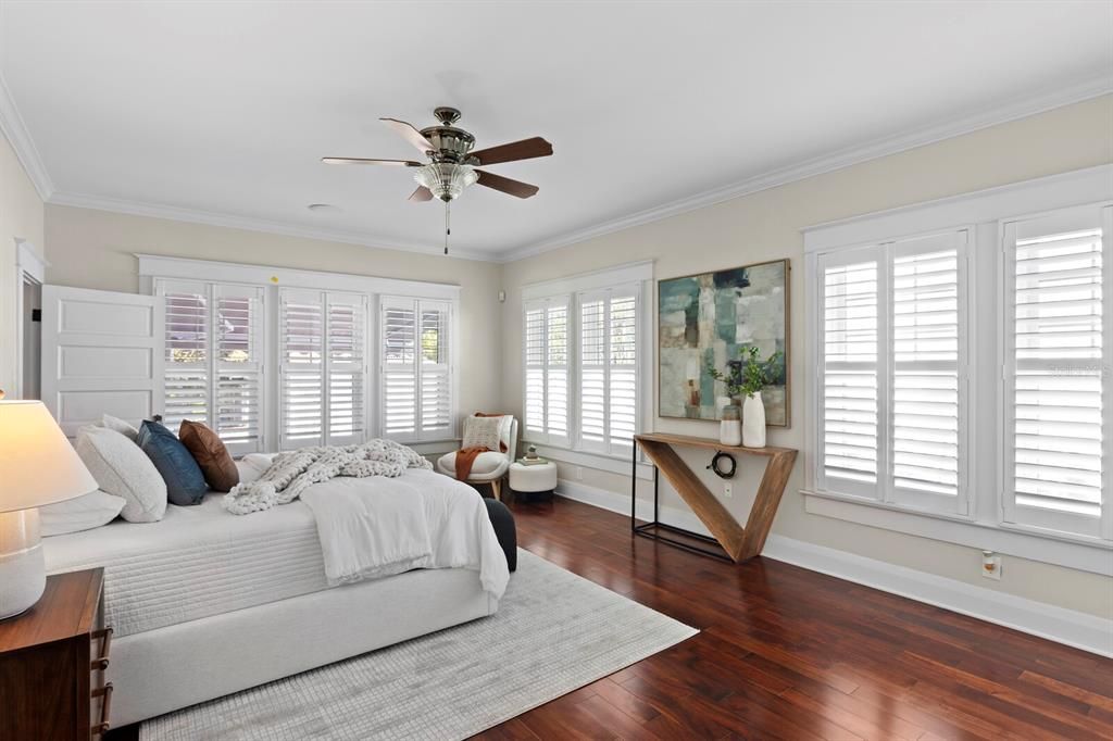 На продажу: $1,175,000 (2 спален, 2 ванн, 1820 Квадратных фут)