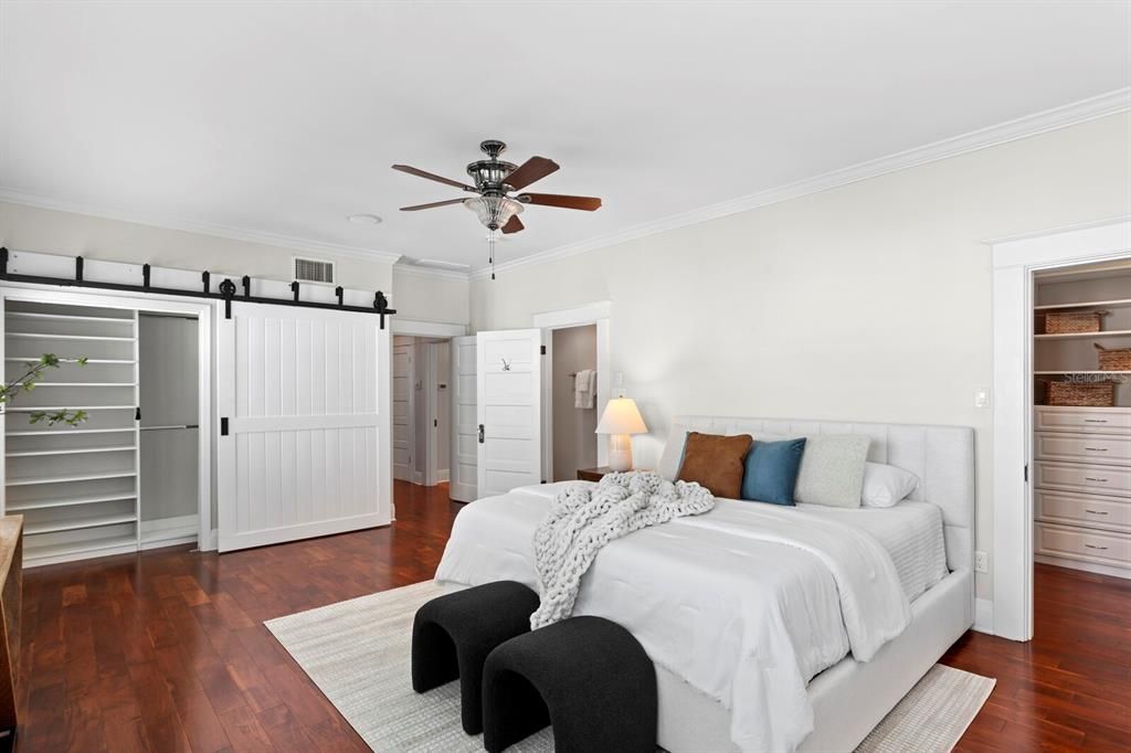 На продажу: $1,175,000 (2 спален, 2 ванн, 1820 Квадратных фут)