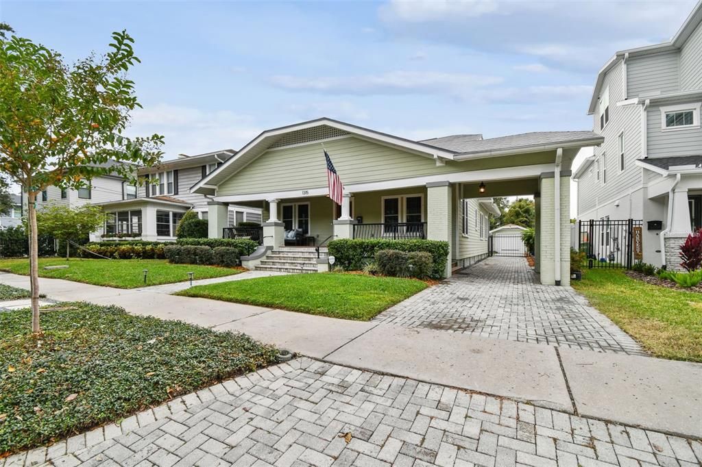 На продажу: $1,175,000 (2 спален, 2 ванн, 1820 Квадратных фут)