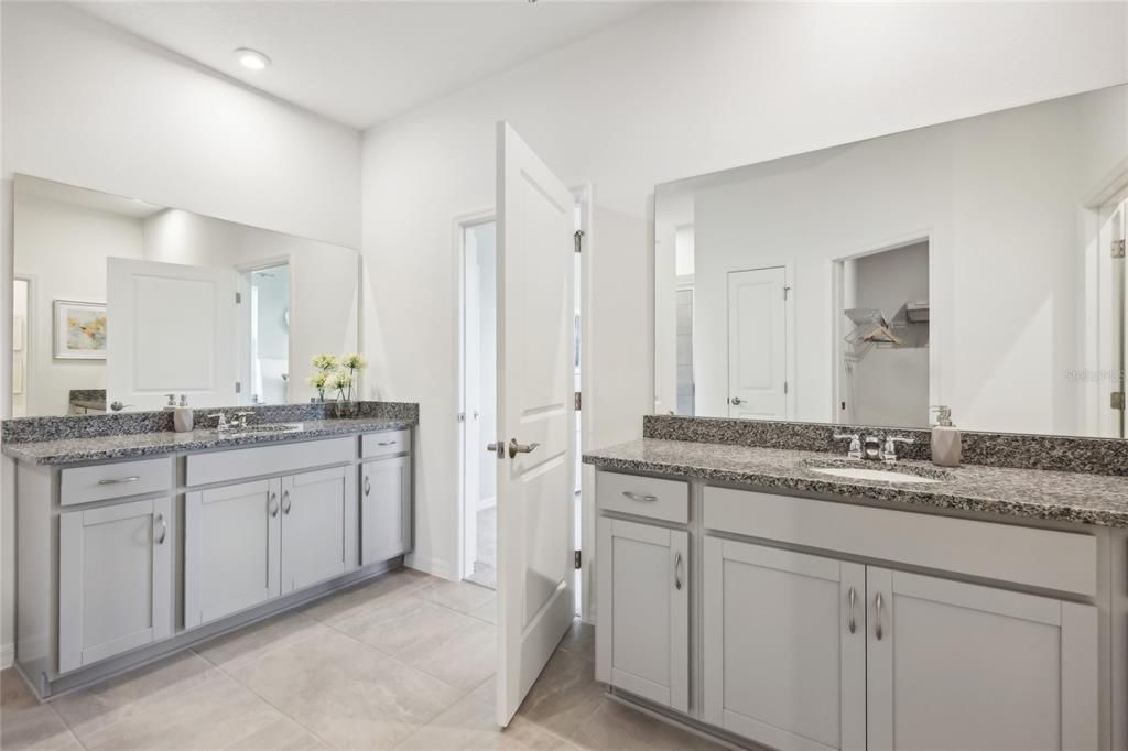 For Sale: $354,990 (4 beds, 2 baths, 2277 Square Feet)