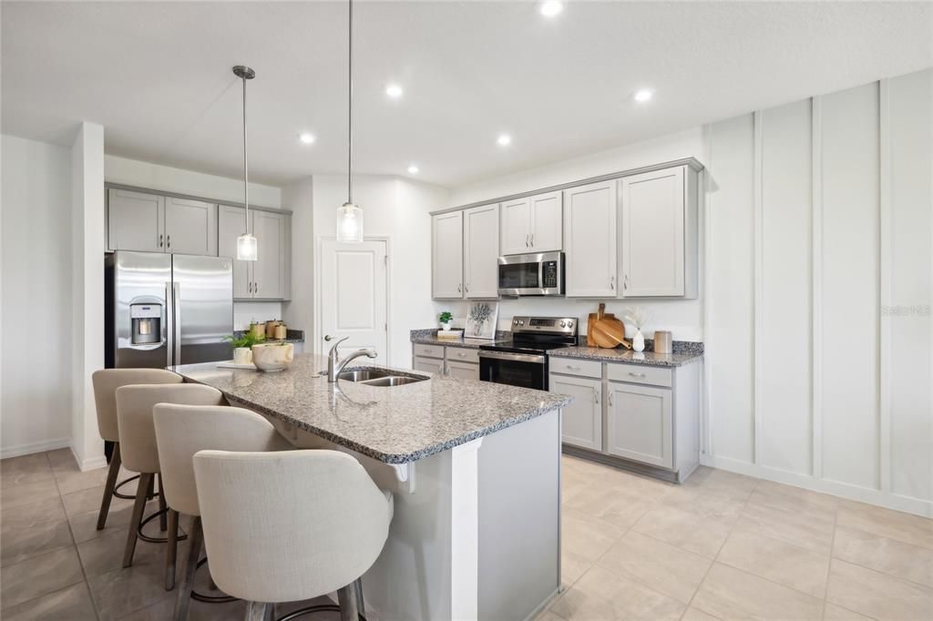 For Sale: $354,990 (4 beds, 2 baths, 2277 Square Feet)