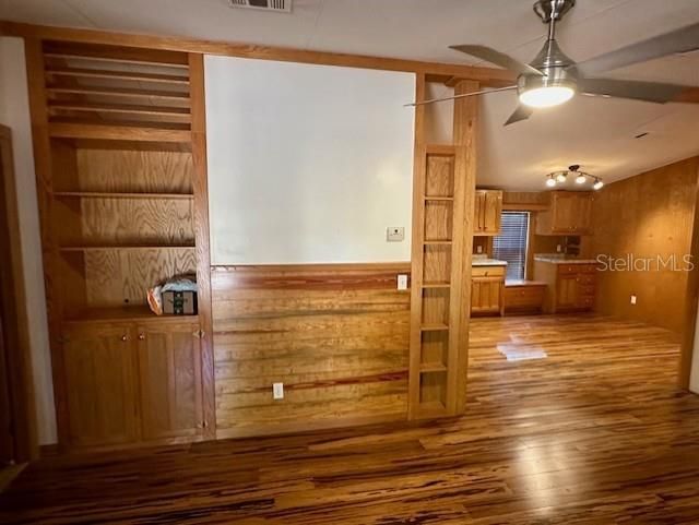 For Sale: $209,000 (4 beds, 2 baths, 1344 Square Feet)