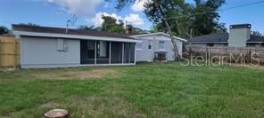 出租: $2,100 (3 贝兹, 2 浴室, 985 平方英尺)