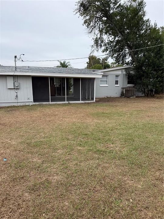 En Renta: $2,100 (3 camas, 2 baños, 985 Pies cuadrados)