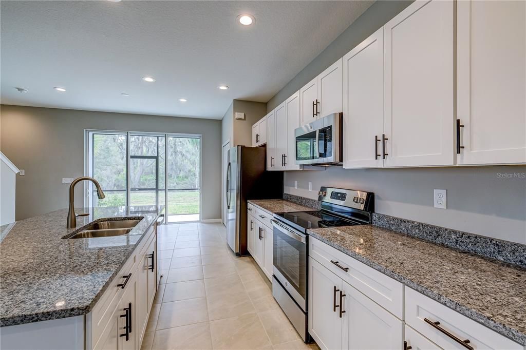 En Venta: $280,000 (3 camas, 2 baños, 1822 Pies cuadrados)