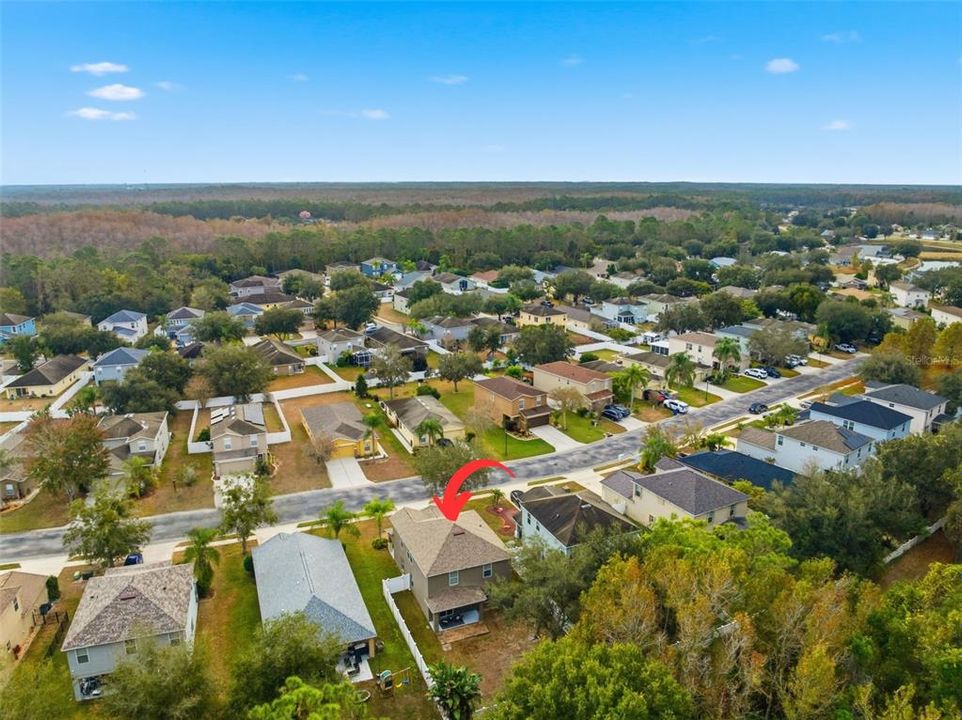 For Sale: $359,900 (5 beds, 2 baths, 2200 Square Feet)