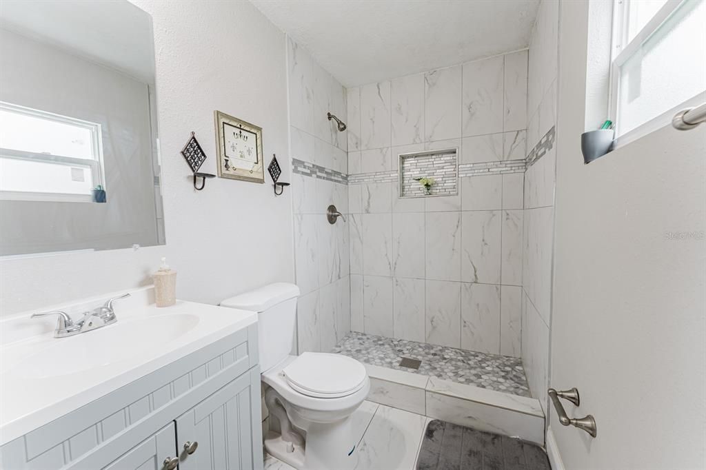 For Sale: $350,000 (3 beds, 2 baths, 2142 Square Feet)